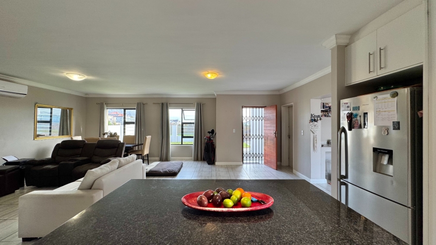 3 Bedroom Property for Sale in Fairview Eastern Cape